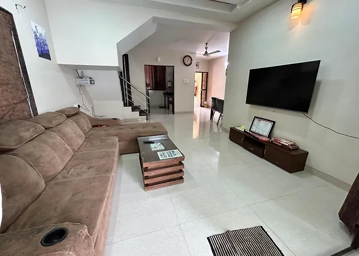 Crystal Villa 3 Bhk Pool Villa Lonavala